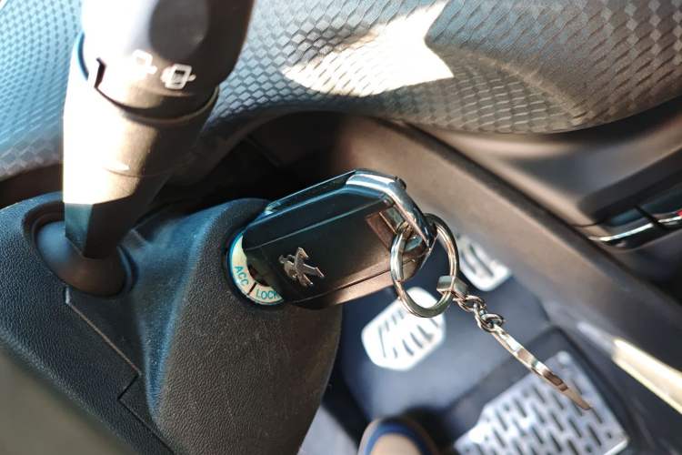 Used Peugeot 2008 2014 1.6L Automatic Fashion Edition