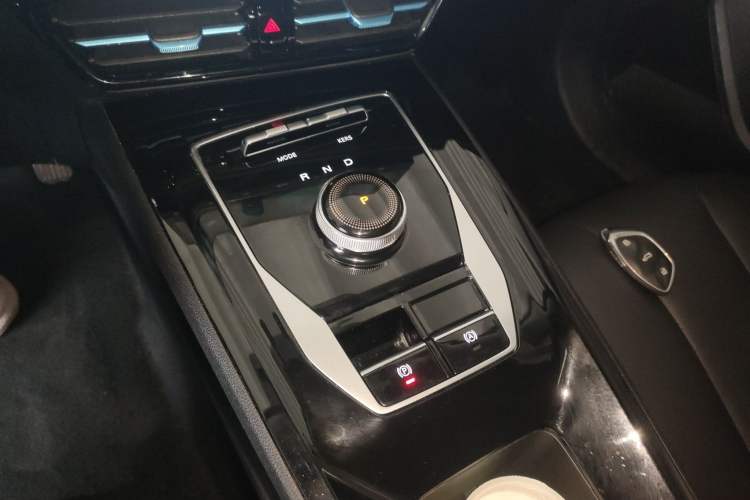 Used Roewe Ei5 2021 500 Prestige Edition Gear Lever