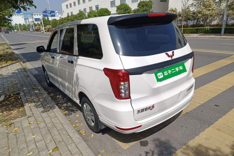 Used Wuling Hongguang 2021 1.5L Revised S Base Version with Electric Power Steering LAR
