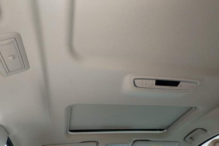 Used Buick GL8 2023 ES Lu Zun Comfort Model
