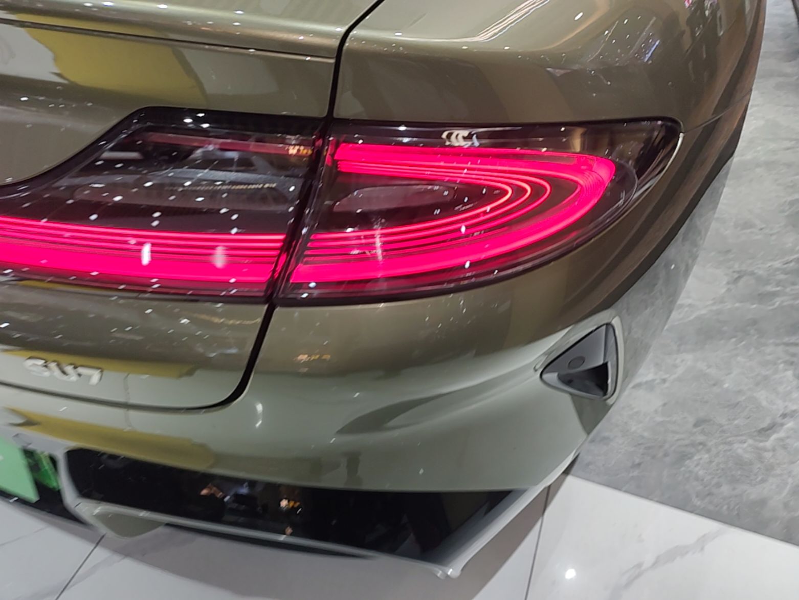 Xiaomi Auto SU7 2024 Rear-Drive Long-Range Intelligent Driving Version — снимка 9