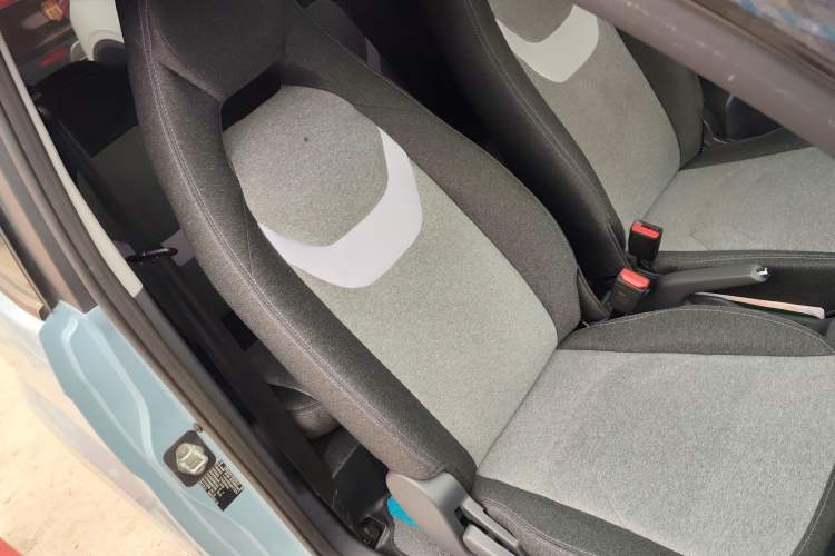 Used Chery QQ Ice Cream 2022 120km Milkshake Phosphate Lithium-Iron