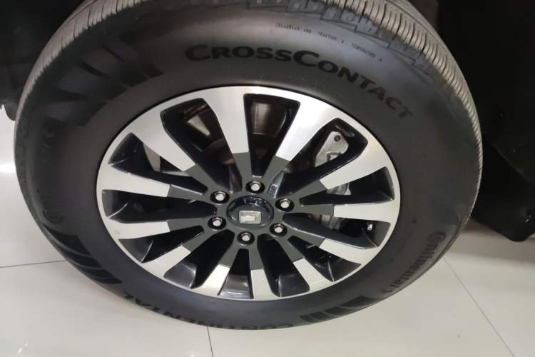 Used Tank 700 New Energy 2024 Hi4-T Extreme Edition Left Front Wheel Hub