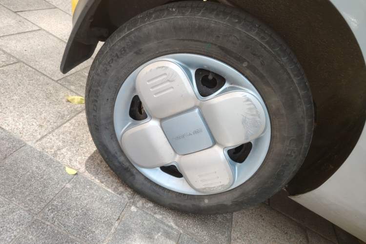 Used Geely Galaxy Panda 2023 Panda Mini 200km Endurance Bear