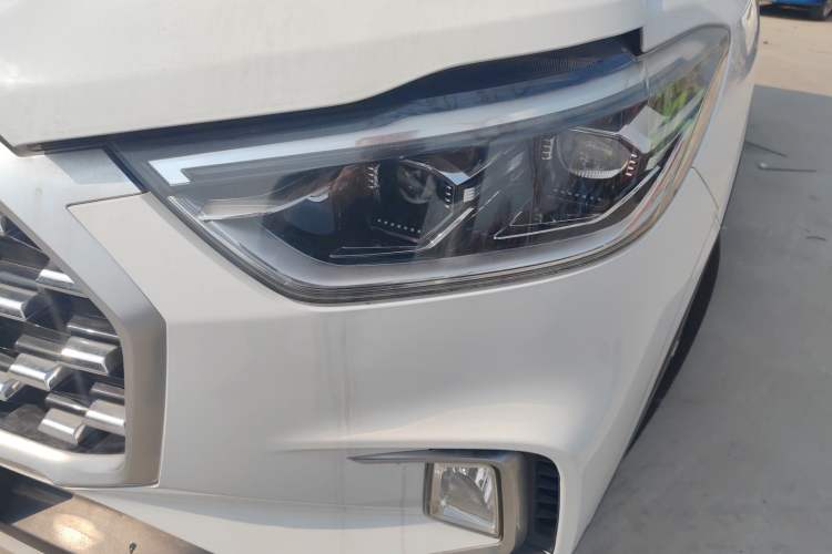 Used SAIC MAXUS D90 2017 2.0T Automatic Two-Wheel Drive - Uranus