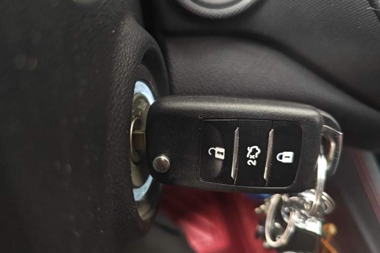 Used CHANGAN OSHAN A800 2017 1.6L Manual Elite Model Vehicle Key