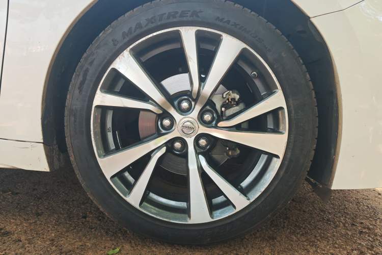 Used Nissan Maxima 2016 2.5L XL Luxury Edition