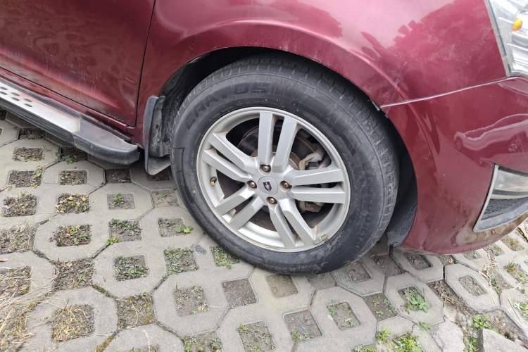 Used Jinbei Zhishang S30 2012 1.5L Elite Version
