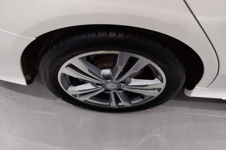 Used Mercedes-Benz C-Class 2017 Facelift C 200 L Sport Edition
