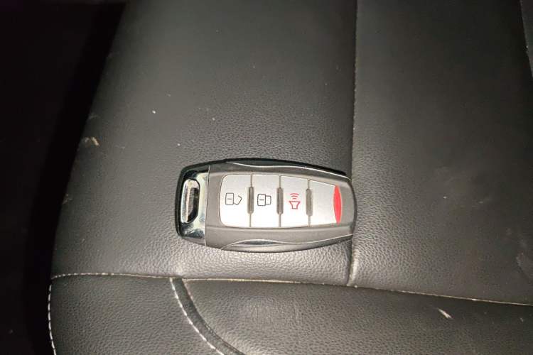 Used Great Wall Poer 2020 2.0T Commercial Version Automatic Diesel Two-Wheel Drive Elite Trim with Long Bed – GW4D20M
