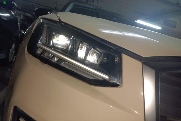 Used Audi Q2L e-tron 2019 Q2L e-tron Pure Electric Smart Style Right Front Headlight