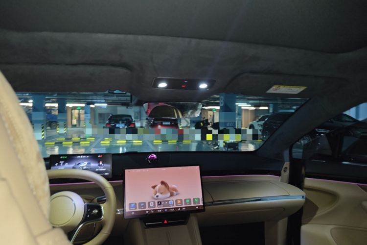 Used Hima Luxeed R7 2024 All-Electric 802 km Max