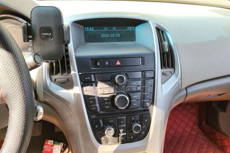 Used Buick GT 2013 GT 1.6L Manual Entry-Level Model