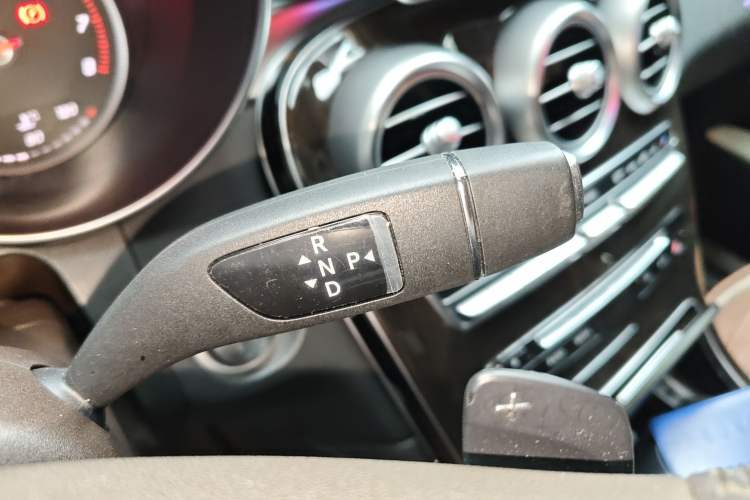 Used Mercedes-Benz GLC 2017 GLC 260 4MATIC Luxury Model