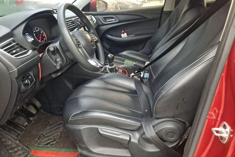 Used Roewe i5 2019 1.5L Manual 4G Connectable Langhao Edition