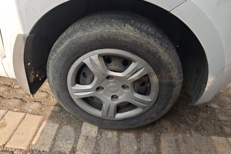 Used Dongfeng Fengon 330 2014 1.5L Manual Utility Version DK15
