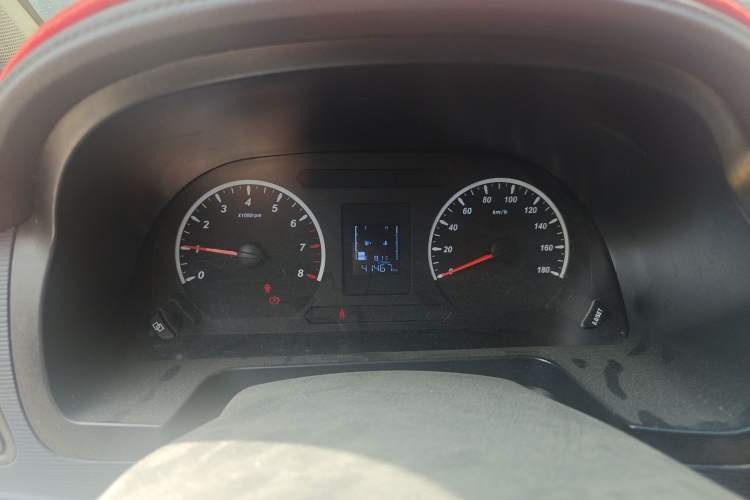 Used FORTHING Lingzhi 2023 M5L 1.6L Base Model 5 Seats Instrument Cluster