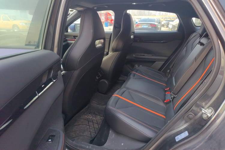 Used Changan UNI-V 2024 1.5T Prestige Edition