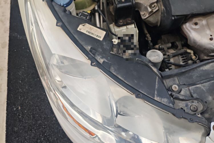 Used Citroen C4L 2013 1.6L Manual Jingzhi Edition Right Front Headlight