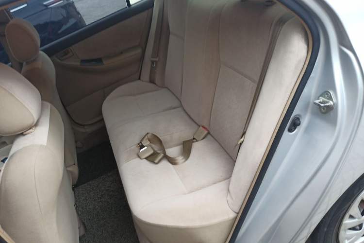 Used Toyota Corolla EX 2011 1.6L Manual Classic Edition