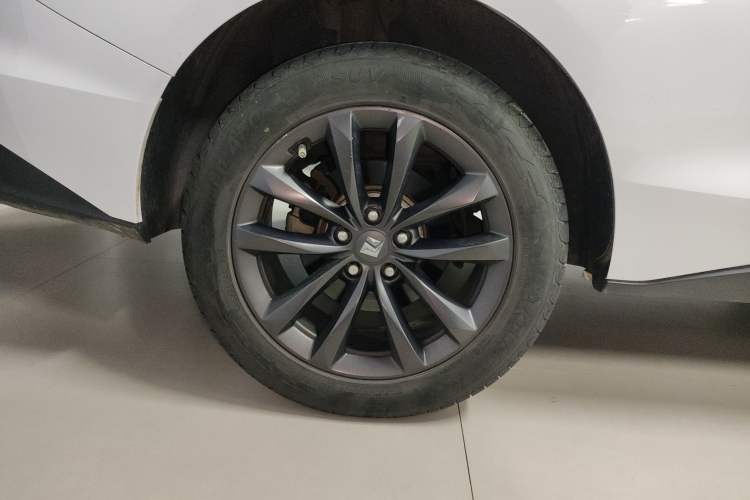 Used Baojun RC-6 2019 1.5T CVT Elite Version with 24-Hour Online Service
