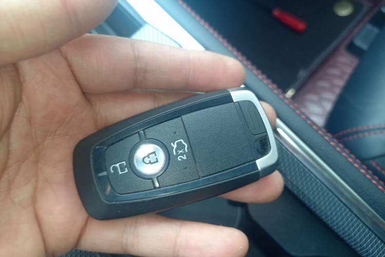 Used Ford Explorer 2023 EcoBoost 285 4x4 ST-LINE 6-Seater Vehicle Key