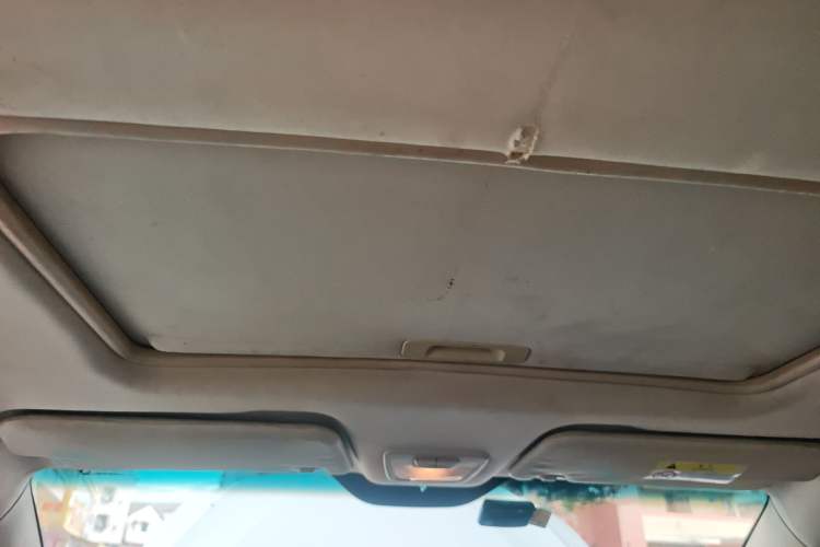 Used Baojun 560 2015 1.8L manual luxury version