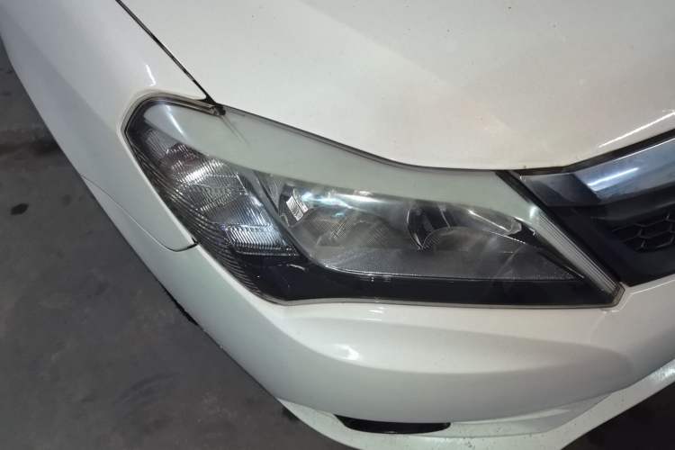 Used BYD F3 2014 1.5L Manual Luxury Model Right Front Headlight