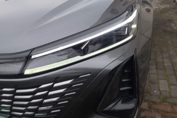 Used Changan CS75 PLUS 2023 3rd Generation 2.0T Automatic Flagship Model
