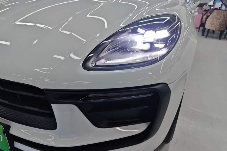 Used Porsche Macan 2023 Macan 2.0T