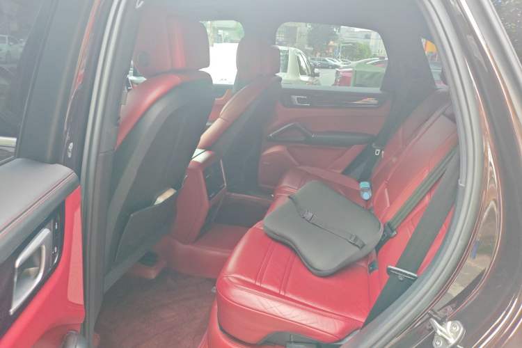 Used Porsche Cayenne E-Hybrid 2019 Cayenne E-Hybrid 2.0T