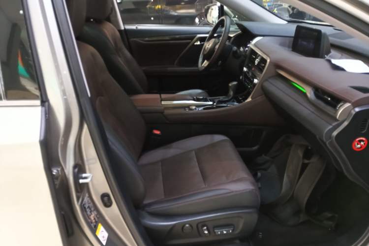 Used Lexus RX 2016 300 4x4 Elegant Edition China V-standard
