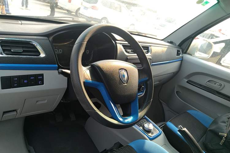 Used Jinbei New Hiace EV 2023 Profit-Making Type Steering Wheel