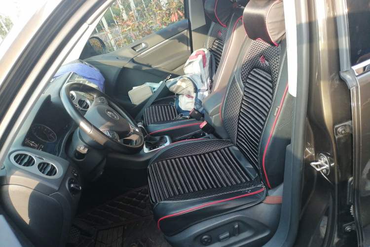 Used Volkswagen Tiguan 2015 1.8TSI Automatic Two-Wheel Drive Comfort Edition Left Front Seat