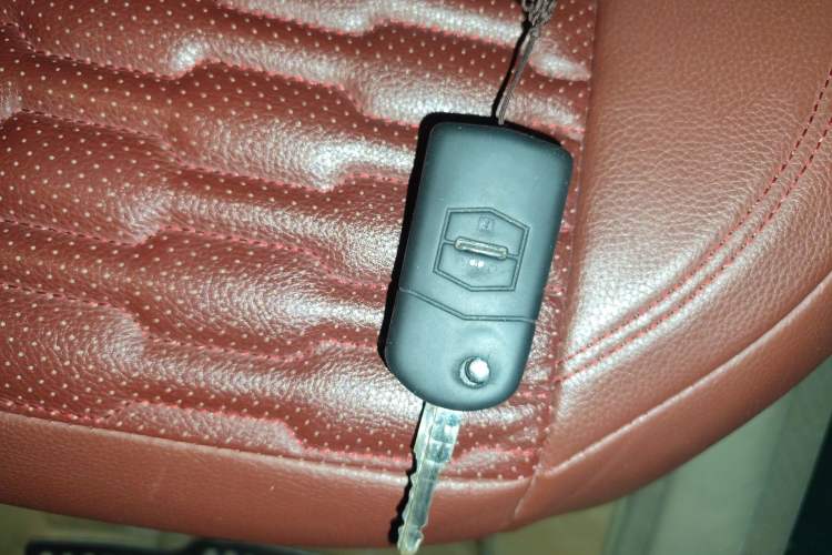 Used Mazda 3 2012 1.6L Manual Classic Special Offer Vehicle Key
