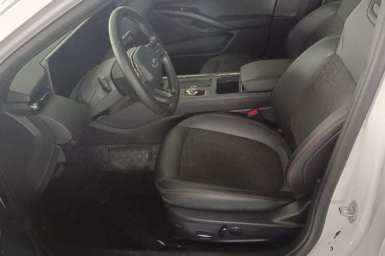 Used Ford Mondeo 2023 EcoBoost 180 Comfort Model
