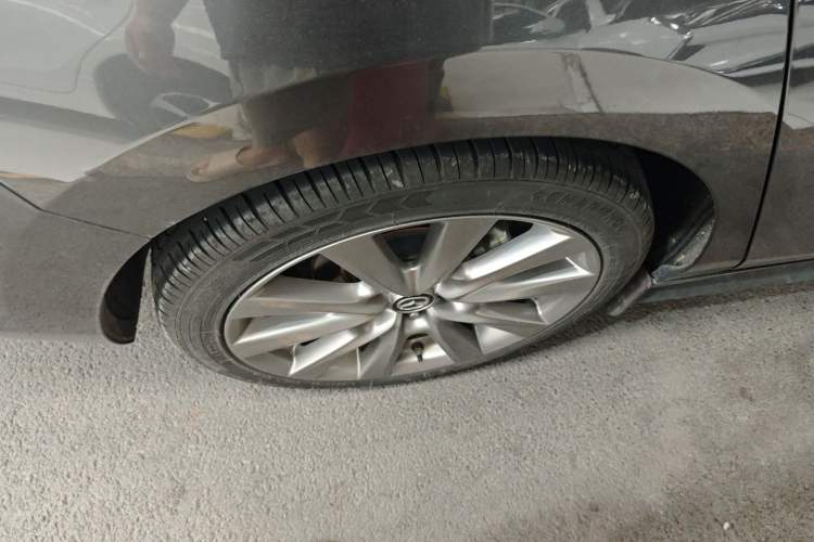 Used Mazda 3 Axela 2021 2.0L Automatic Zhiya Edition Right Rear Wheel Hub