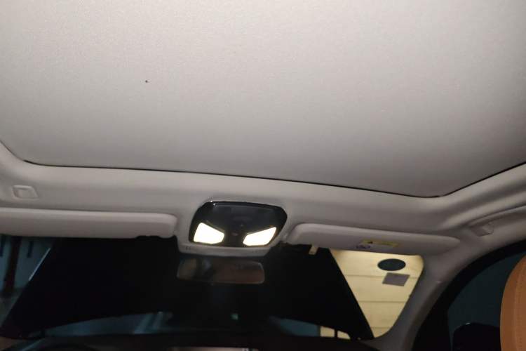 Used BMW X3 2018 xDrive25i M Sport Package China VI Headliner