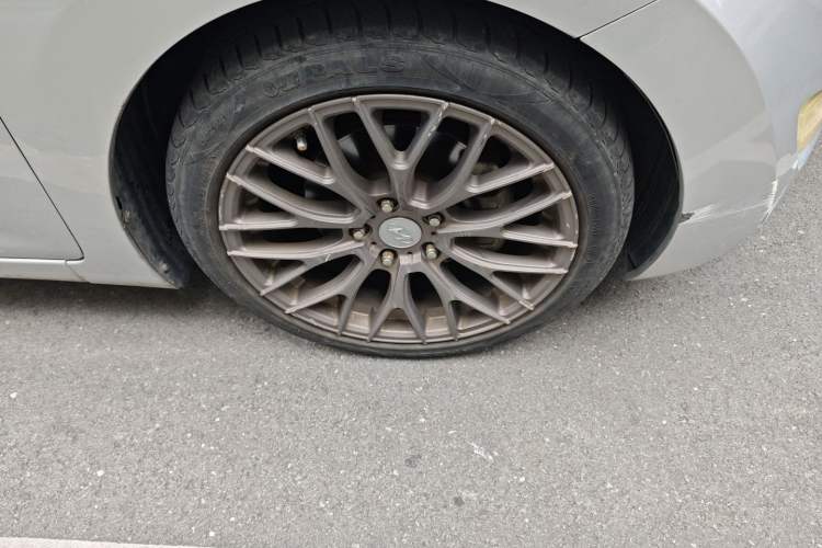 Used Hyundai Elantra (5th Generation / Langdong) 2012 1.6L Manual Fashion Edition
