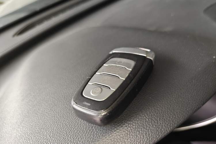 Used Hongqi H5 2020 1.5T DCT Flagship Edition Interior 1