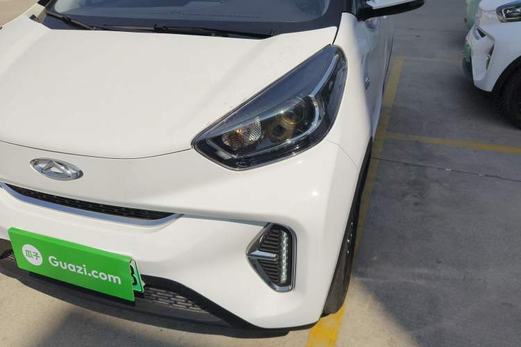 Used Chery QQ Little Ant 2022 Sweet Pink Edition Full-Sugar Version 3-Cell Lithium 30kW 301km
