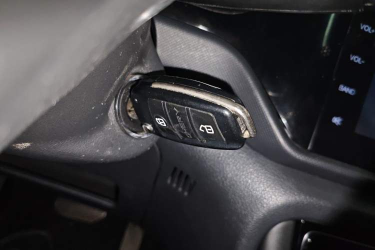 Used Chery Tiggo 3 2016 1.6L CVT ZhiShang Edition Vehicle Key