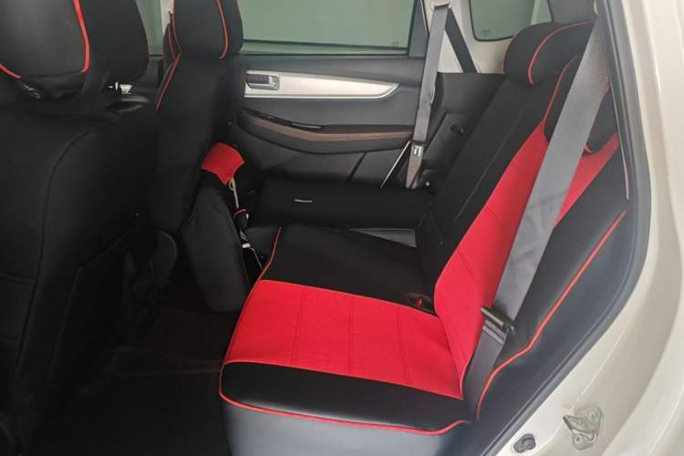 Used FORTHING T5 2023 Grand Edition 1.6L Manual Dream Version Five Seats
