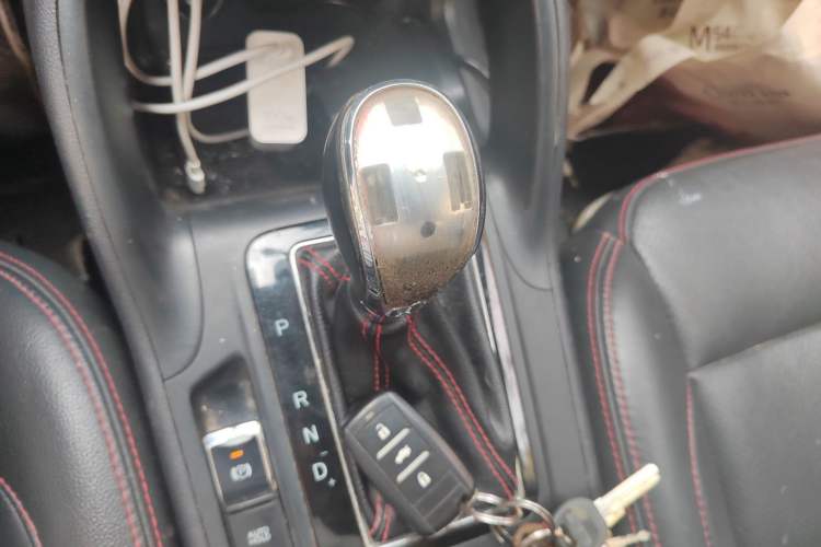 Used CHANGAN CS75 2016 1.8T Automatic Elite Model China V Standard