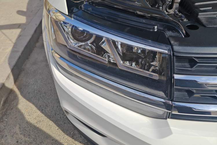 Used Volkswagen Tharu 2020 280TSI Two-Wheel Drive Comfort Edition China VI Standard