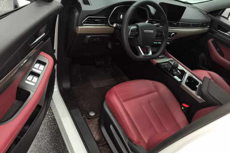 Used JETOUR X70 2025 1.5T DCT Zhenxiang Edition 5 Seats