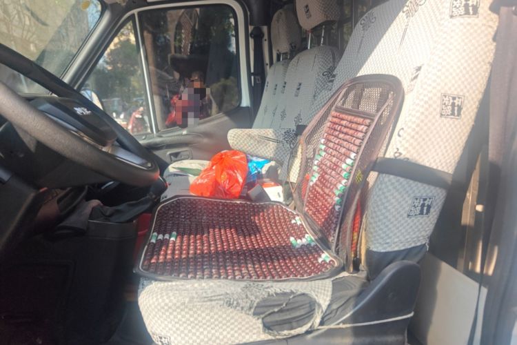 Used JMC Transit 2021 2.8T Space King Standard Version Short Wheelbase Mid-Height Roof 6-Seater Diesel Euro VI JX493
