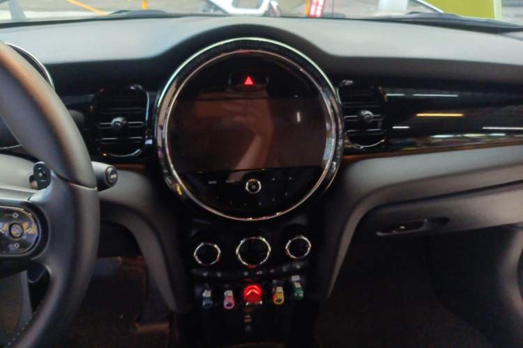 Used MINI MINI 2023 Second Facelift 2.0T COOPER S CABRIO Artist