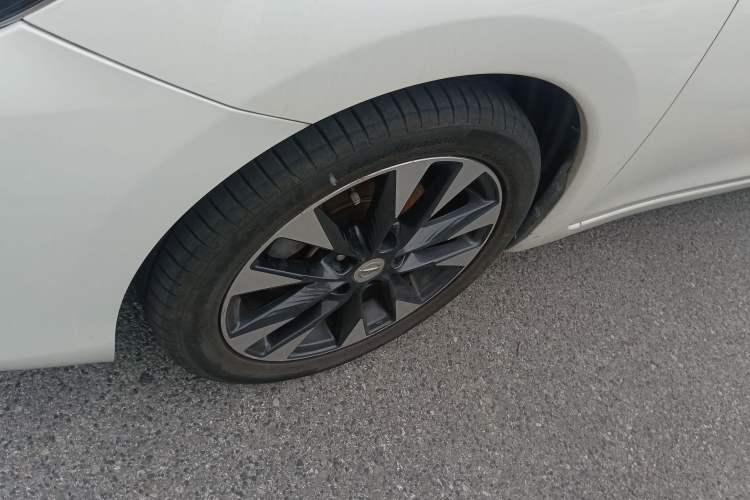 Used Nissan Tiida 2019 1.6L CVT ZhiZun Edition China VI standard
