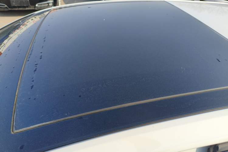 Used Volkswagen Golf 2017 1.6L Automatic Comfort Million-Vehicle Anniversary Edition